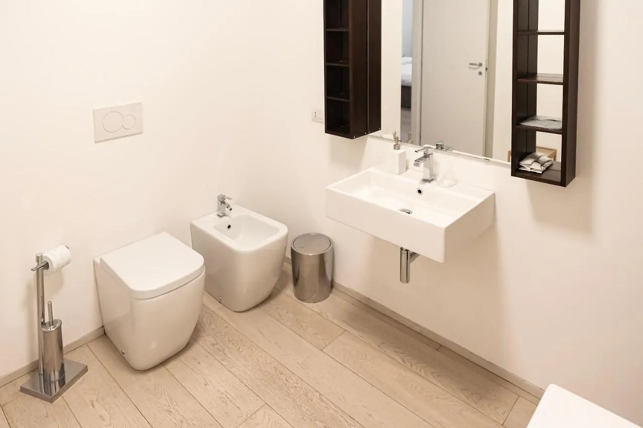 Elegante E Spazioso Quadrilocale In Porta Venezia Milan Apartment