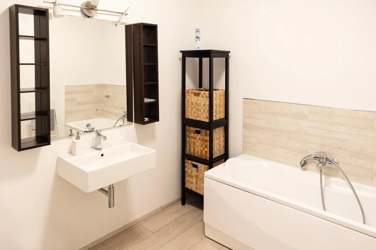 Elegante E Spazioso Quadrilocale In Porta Venezia Milán Italia