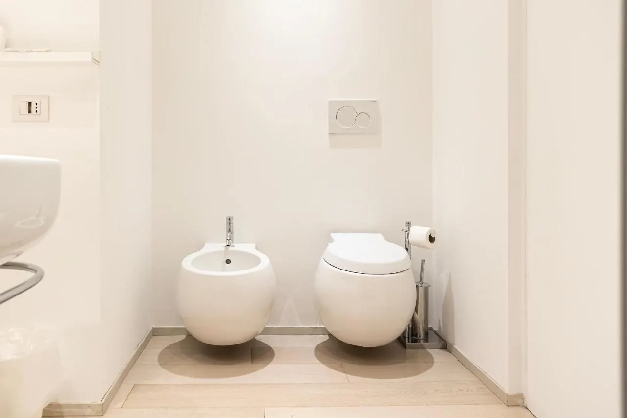 Apartamento Elegante E Spazioso Quadrilocale In Porta Venezia Milán Italia
