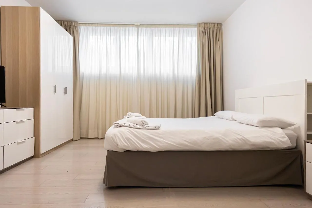 Elegante E Spazioso Quadrilocale In Porta Venezia Milán Apartamento